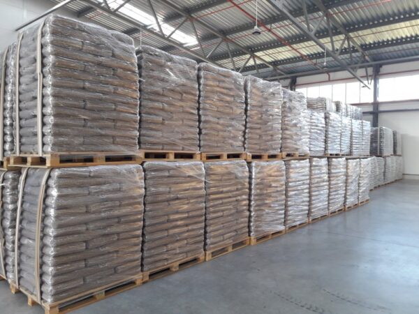 bulk wood pellets